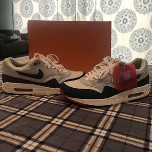 Nike Air Max 1 OG Size 9.5